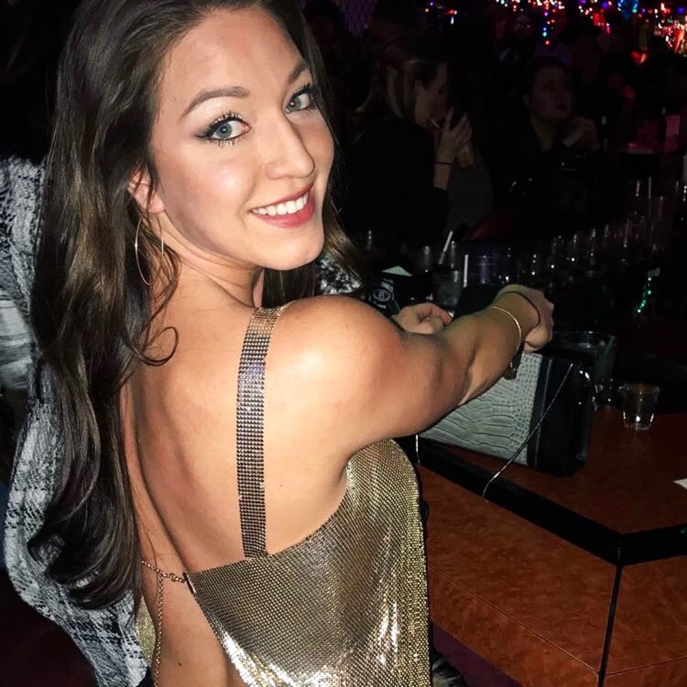 Meet your Posher, Lauren